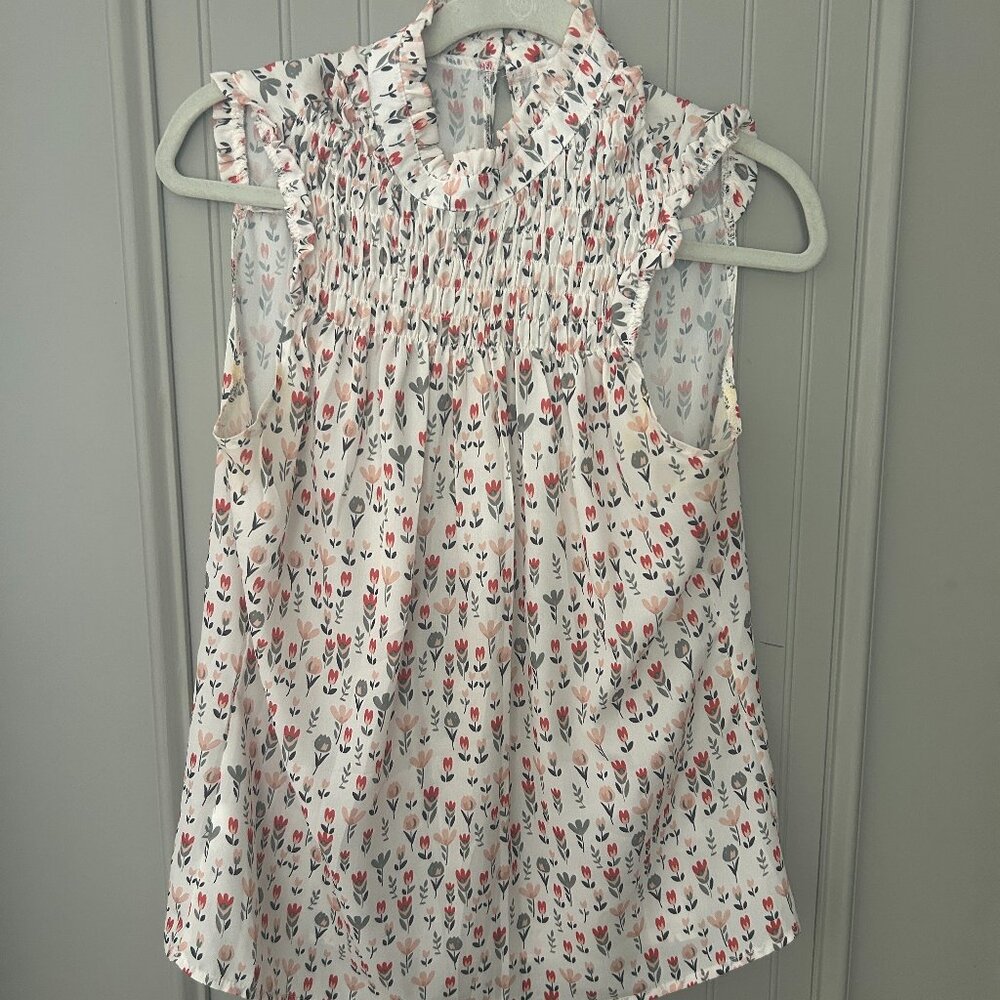 Mod Boutique Large Women's White High Neck Tank top with Floral design